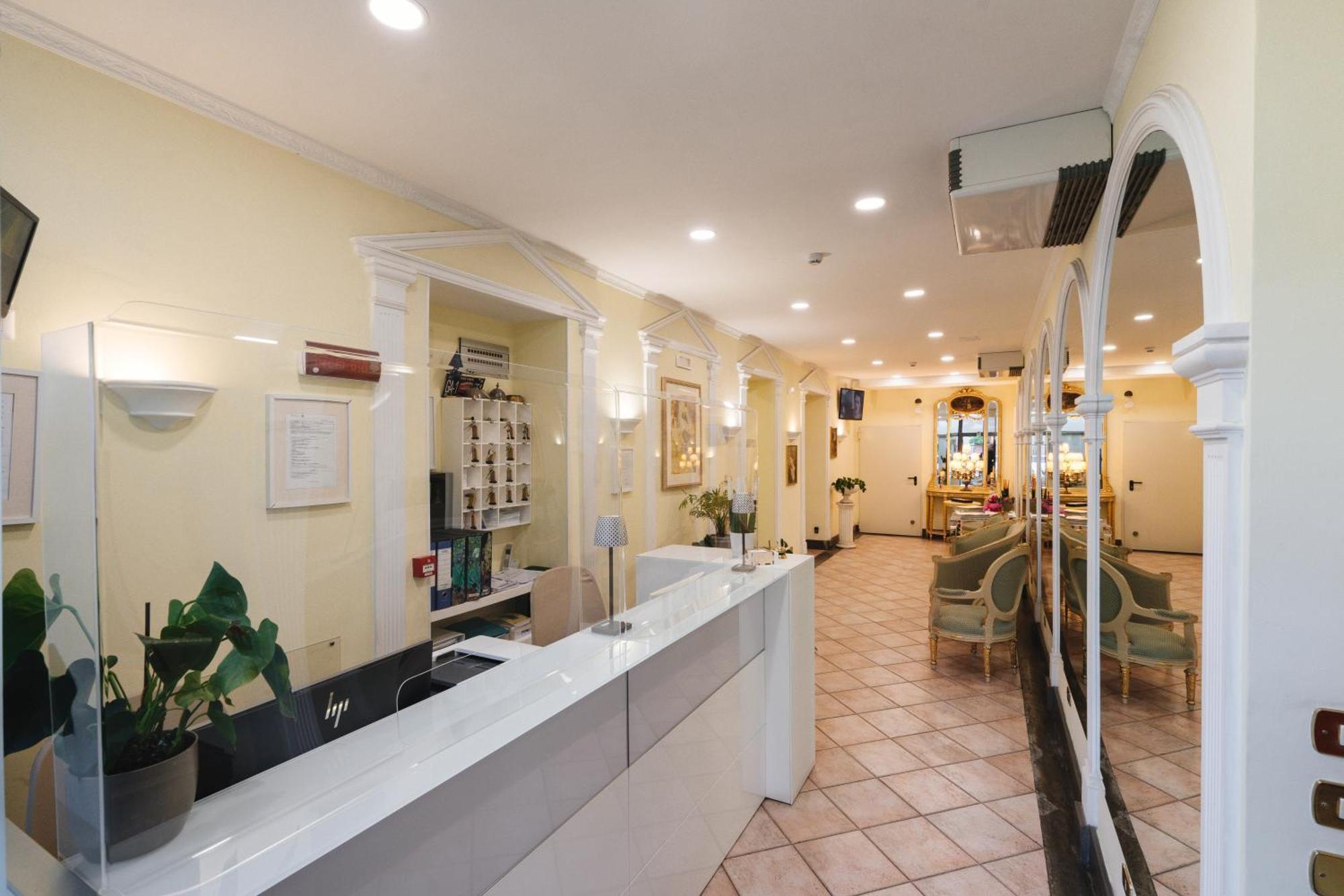 Sourire Hotel Rome Extérieur photo