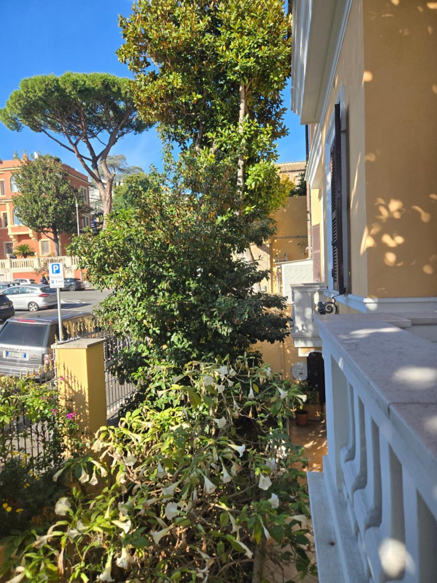 Sourire Hotel Rome Extérieur photo