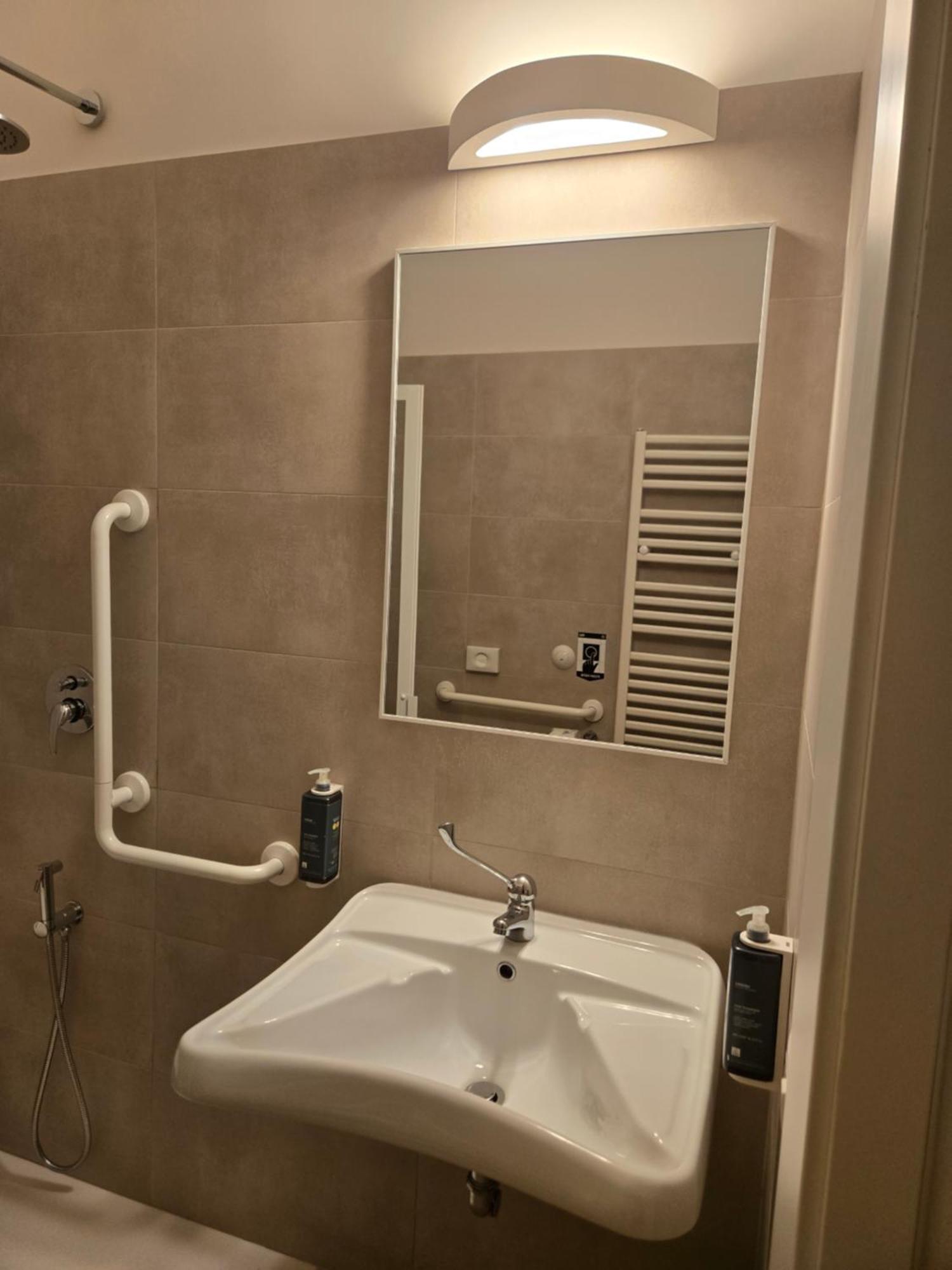 Sourire Hotel Rome Extérieur photo