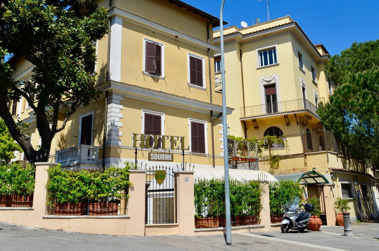 Sourire Hotel Rome Extérieur photo